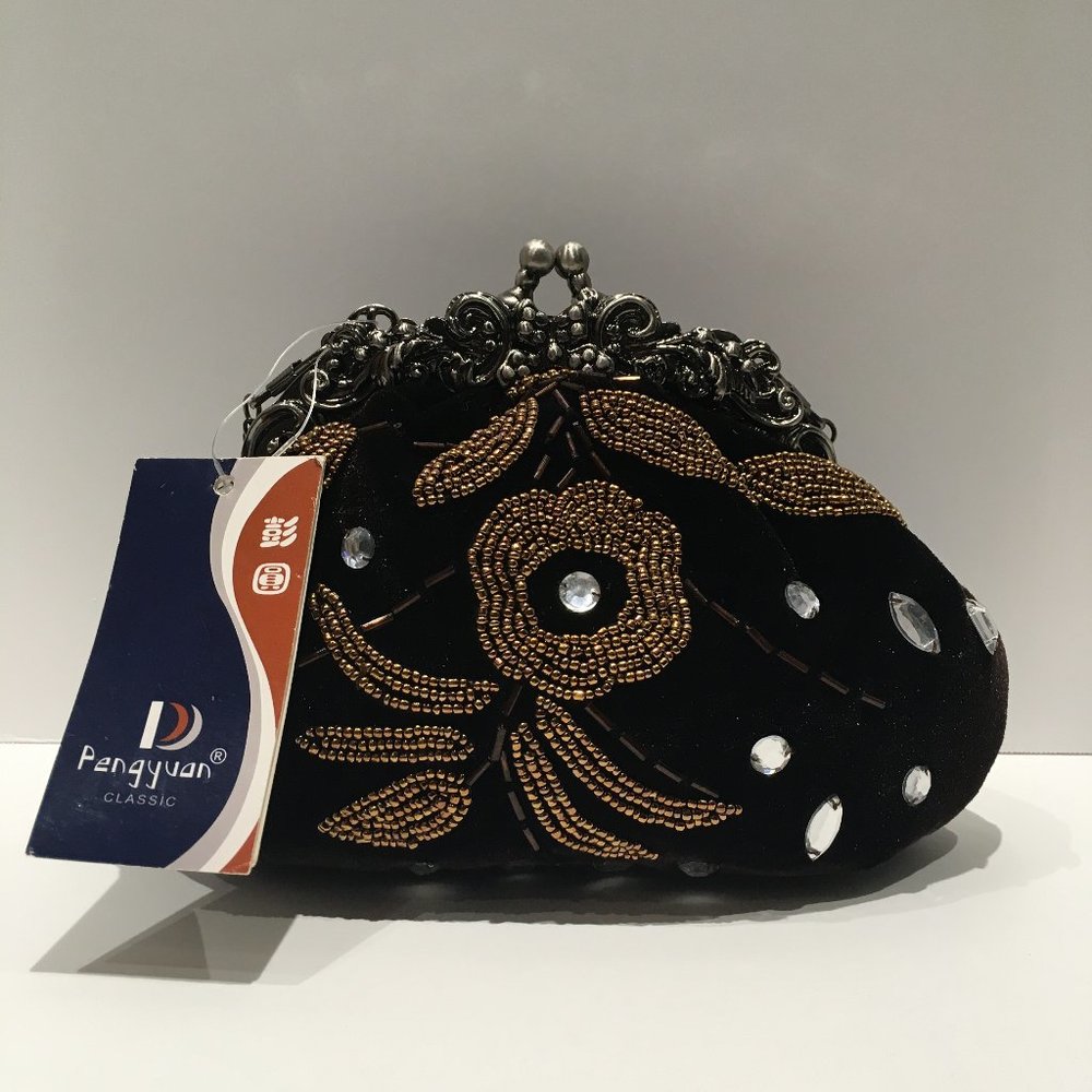 NWT BROWN VELVET BEADED HAND BAG